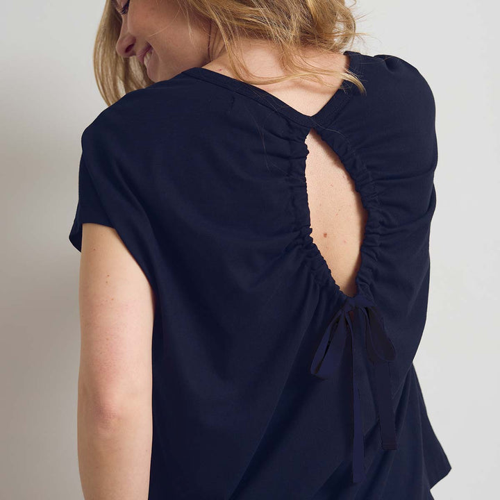 OPEN BACK T-shirt