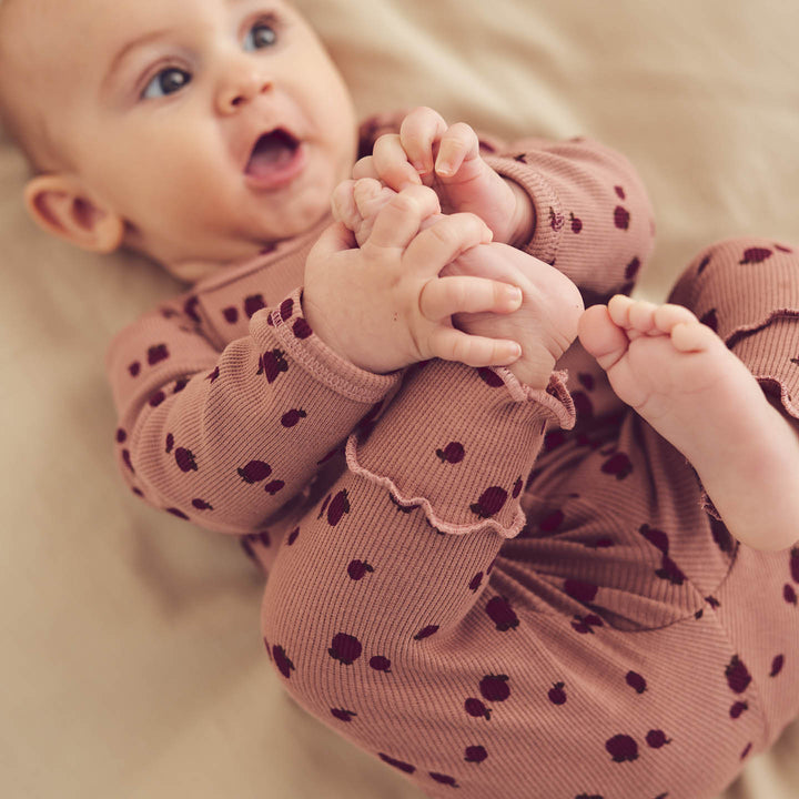 APPLE leggings with frills