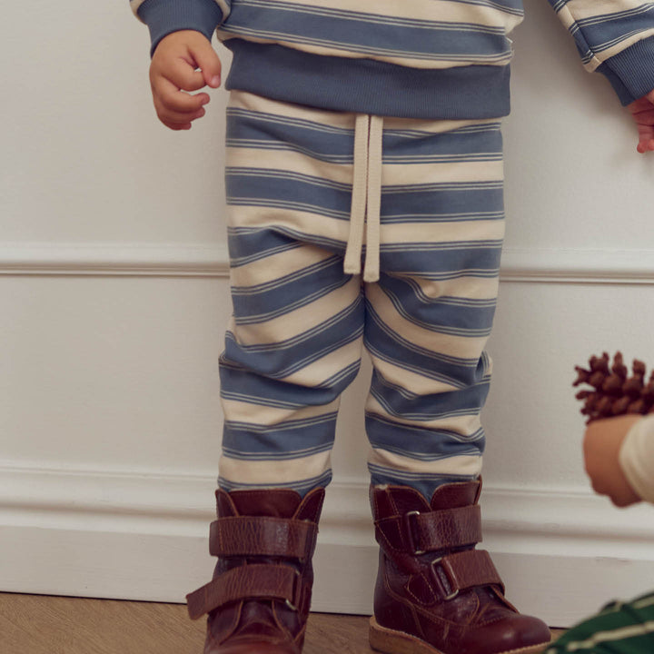 STRIPE sweatpants