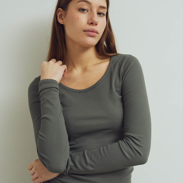 CALM RIB longsleeve top