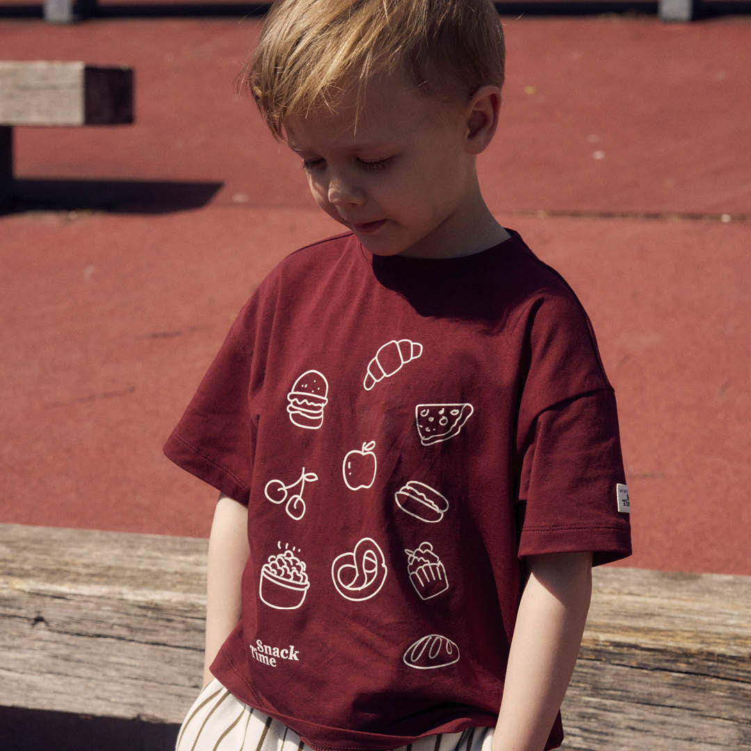 SNACK TIME T-shirt