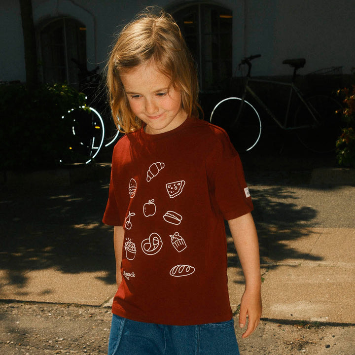 SNACK TIME T-shirt