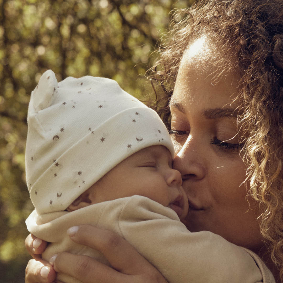SPARKLE rib bear hat with ears