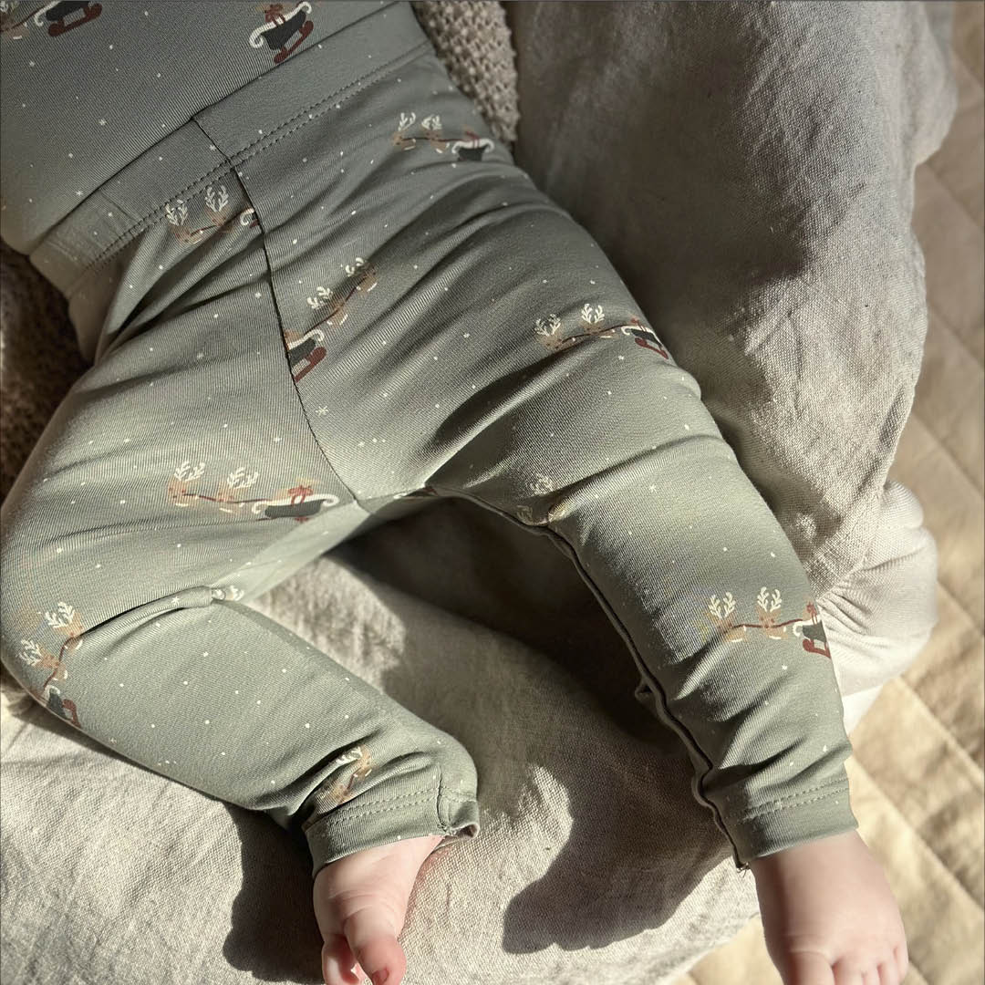CHRISTMAS printed leggings