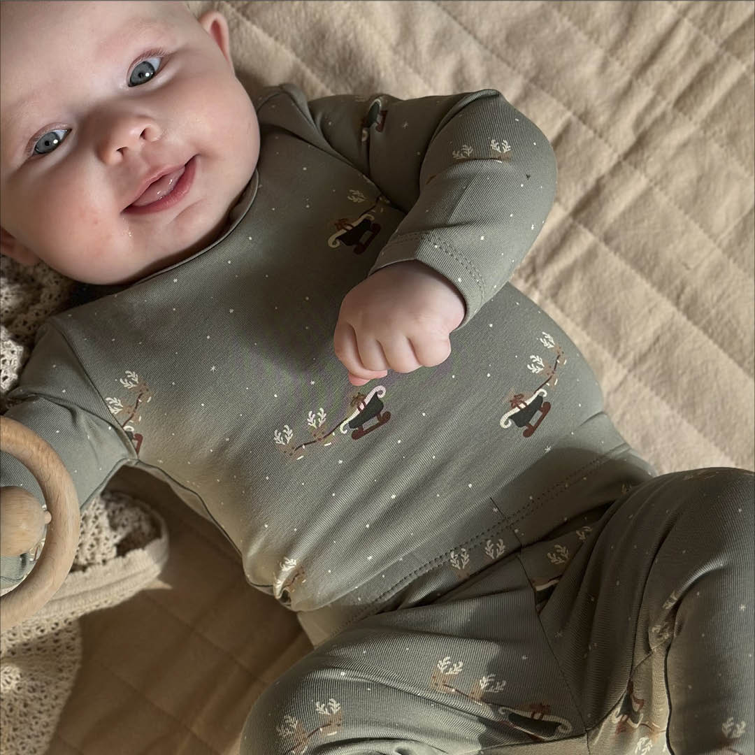 CHRISTMAS printed body