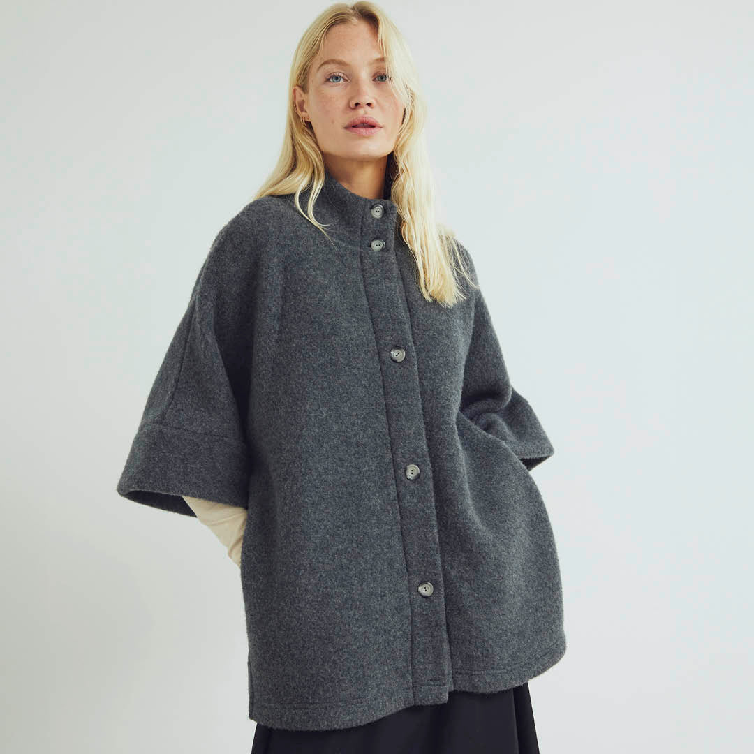 WOOL fleece cape jacket in merinowool