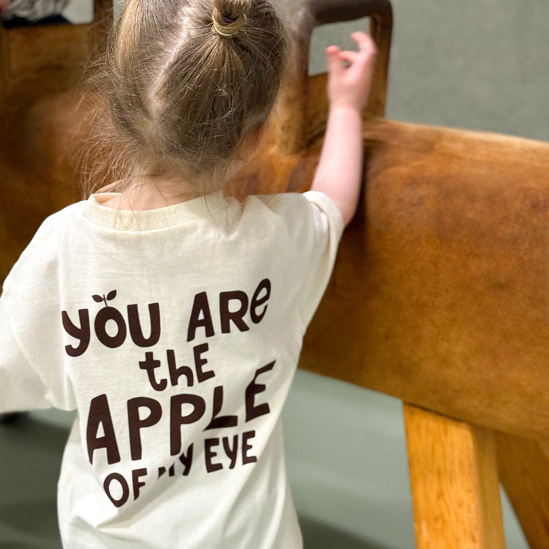 APPLE T-shirt