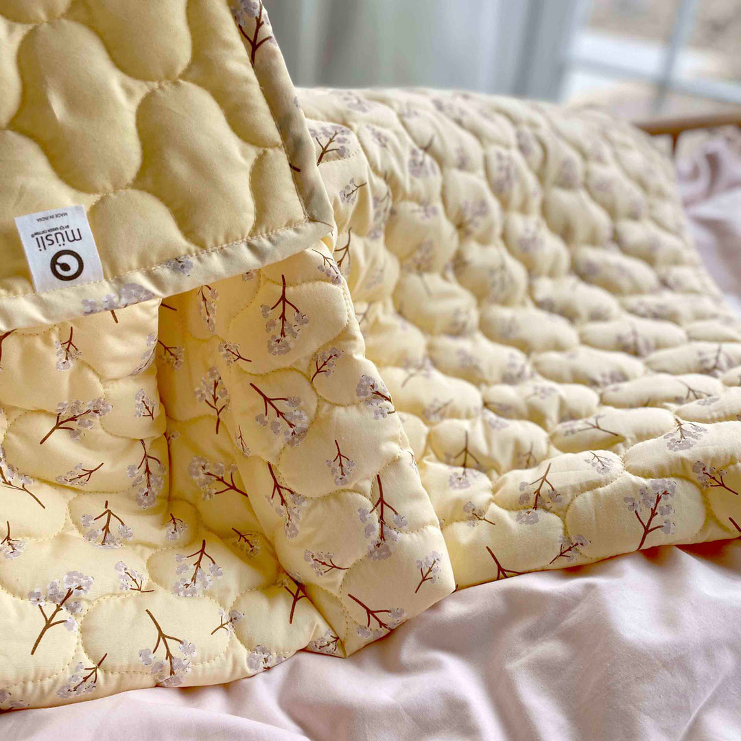 FILIPENDULA quilt blanket